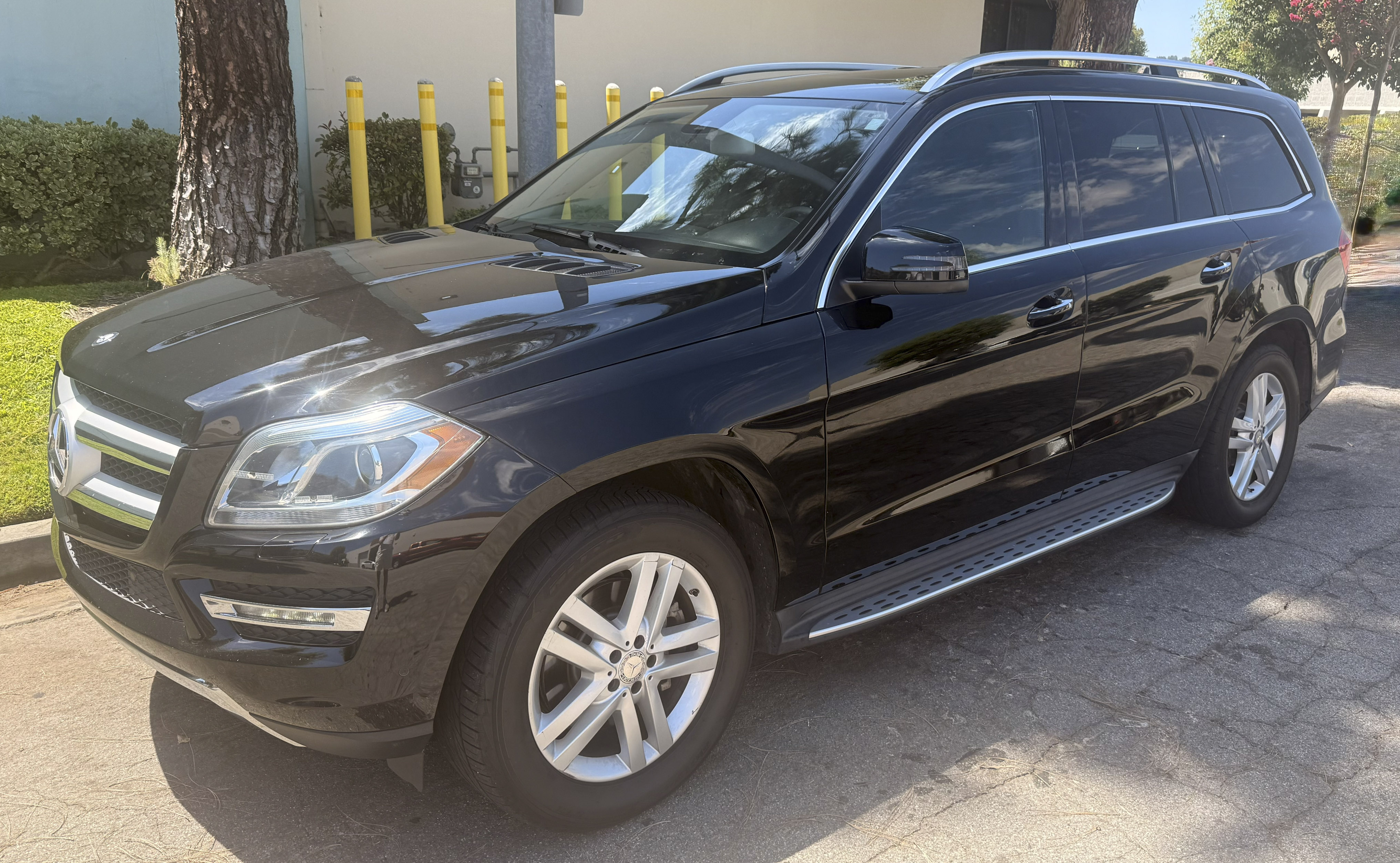 Used 2015 Mercedes-Benz GL 450 4MATIC image 4