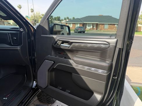 Used 2022 GMC Sierra 1500 AT4X image 20