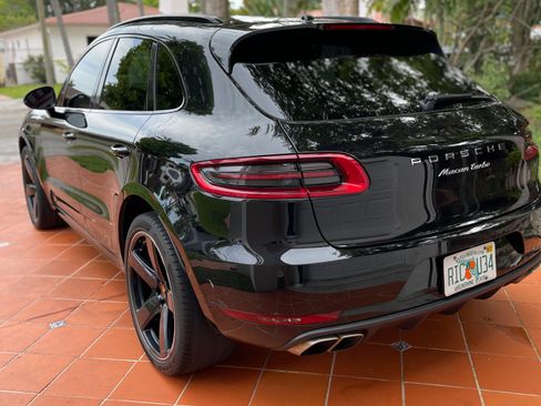 Used 2017 Porsche Macan Turbo AWD/4WD image 8