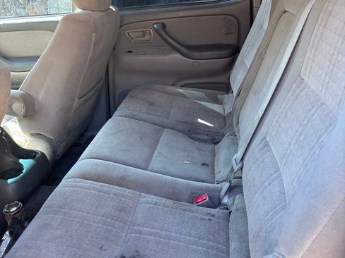 Used 2006 Toyota Tundra SR5 w/ TRD Off-Road Pkg RWD image 15