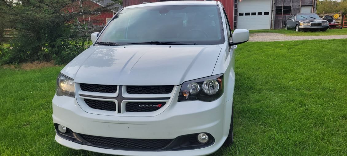 Used 2018 Dodge Grand Caravan GT FWD image 1