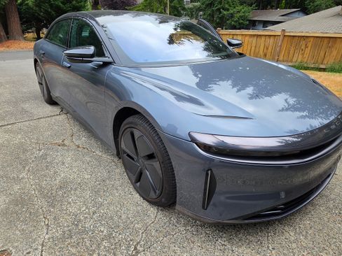 Used 2025 Lucid Air Touring AWD/4WD image 11