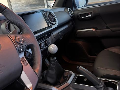 Used 2023 Toyota Tacoma TRD Pro image 5