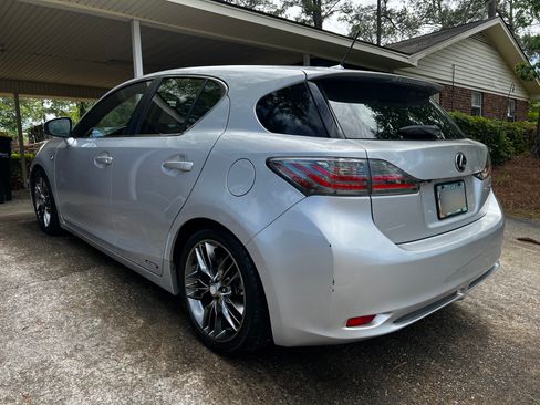 Used 2012 Lexus CT 200h Premium w/ F Sport Special Edition FWD image 6