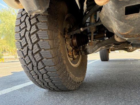 Used 2011 Toyota Tacoma 4x4 Double Cab w/ TRD Off-Road Pkg image 6