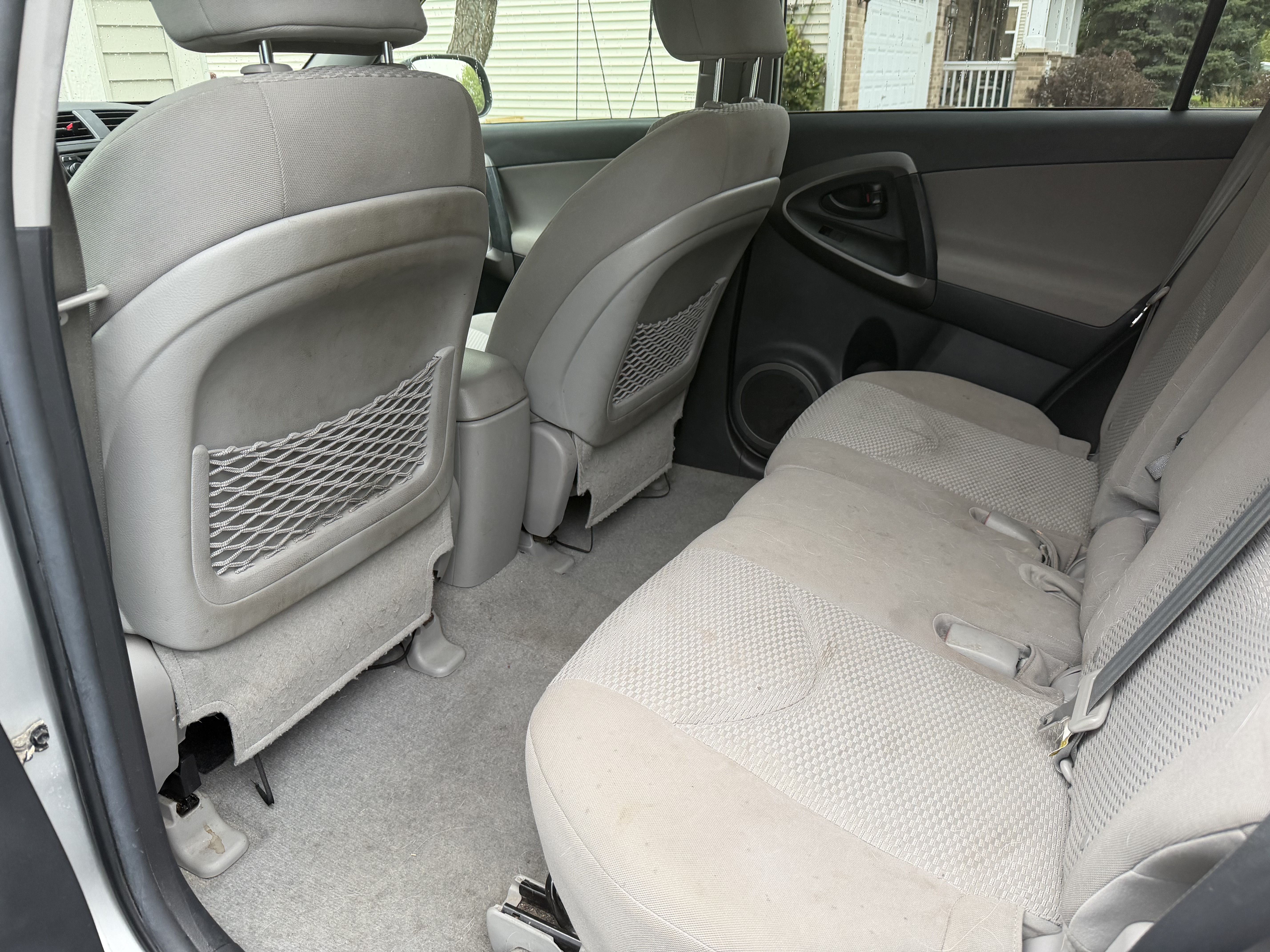 Used 2012 Toyota RAV4 4WD w/ Upgrade Value Pkg image 9
