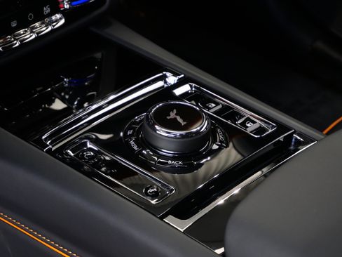 Used 2025 Rolls-Royce Spectre w/ Spectre Launch Package image 20