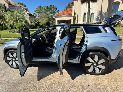 Used 2023 Fisker Ocean One image 12