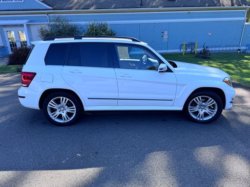 Used 2015 Mercedes-Benz GLK 350 4MATIC image 8