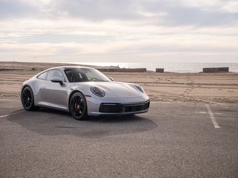 Used 2020 Porsche 911 Carrera S image 4