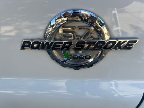 Used 2014 Ford F350 XL image 9