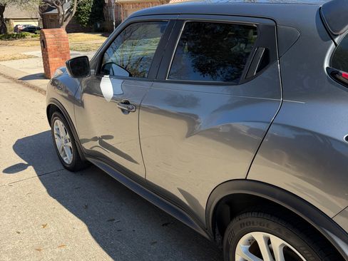 Used 2015 Nissan Juke S image 4