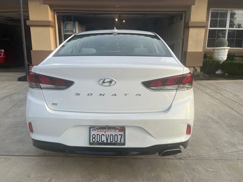 Used 2018 Hyundai Sonata SE image 4