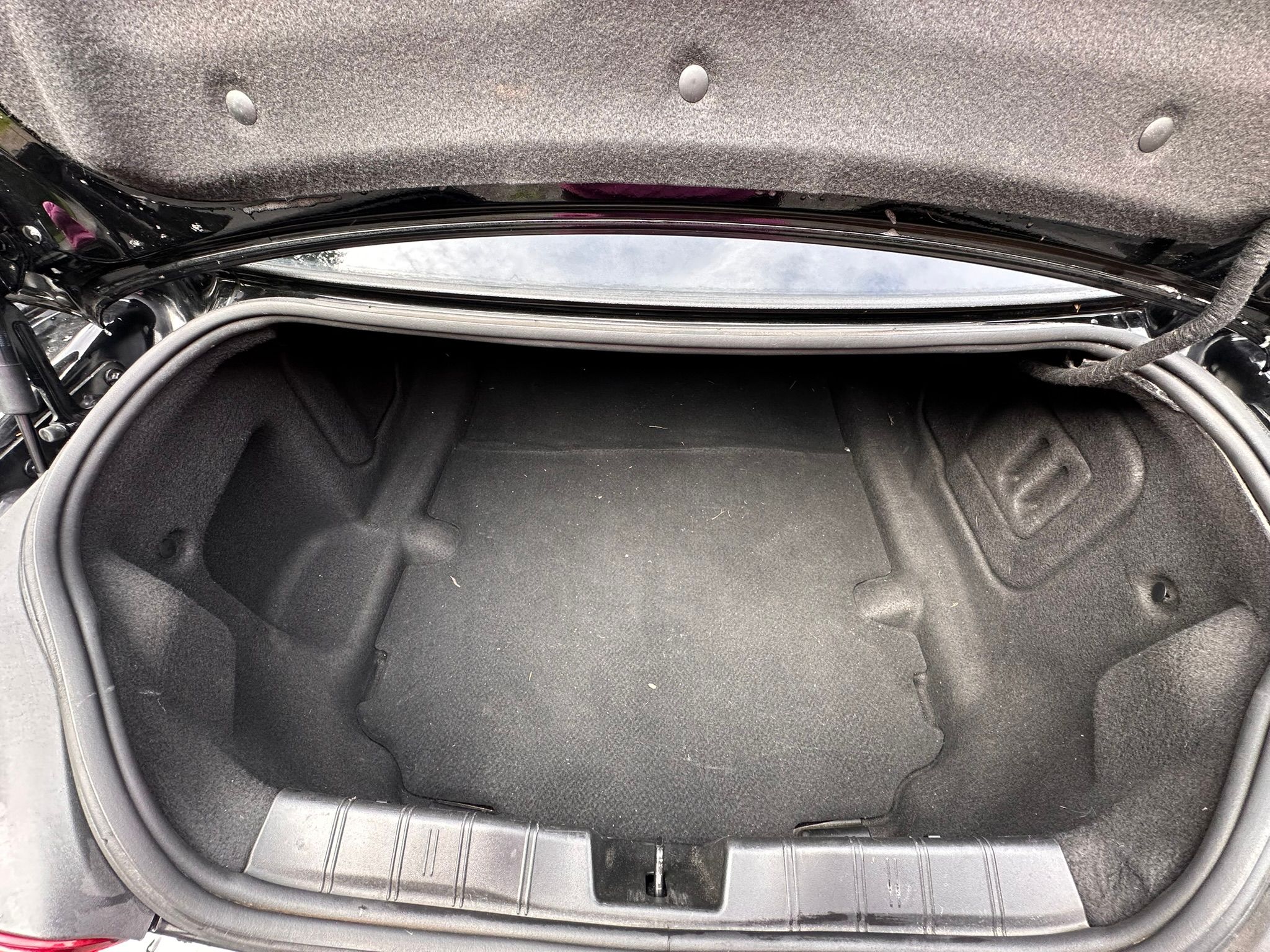 Used 2018 Chevrolet Camaro SS RWD image 25