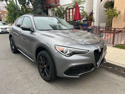 Used 2020 Alfa Romeo Stelvio Sport w/ Quick Order Package 22K Sport image 11