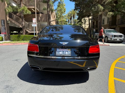Used 2014 Bentley Flying Spur W12 image 5