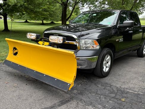 Used 2016 RAM 1500 Tradesman w/ Popular Equipment Group AWD/4WD image 1