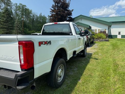 Used 2024 Ford F350 XL w/ FX4 Off-Road Package AWD/4WD image 6