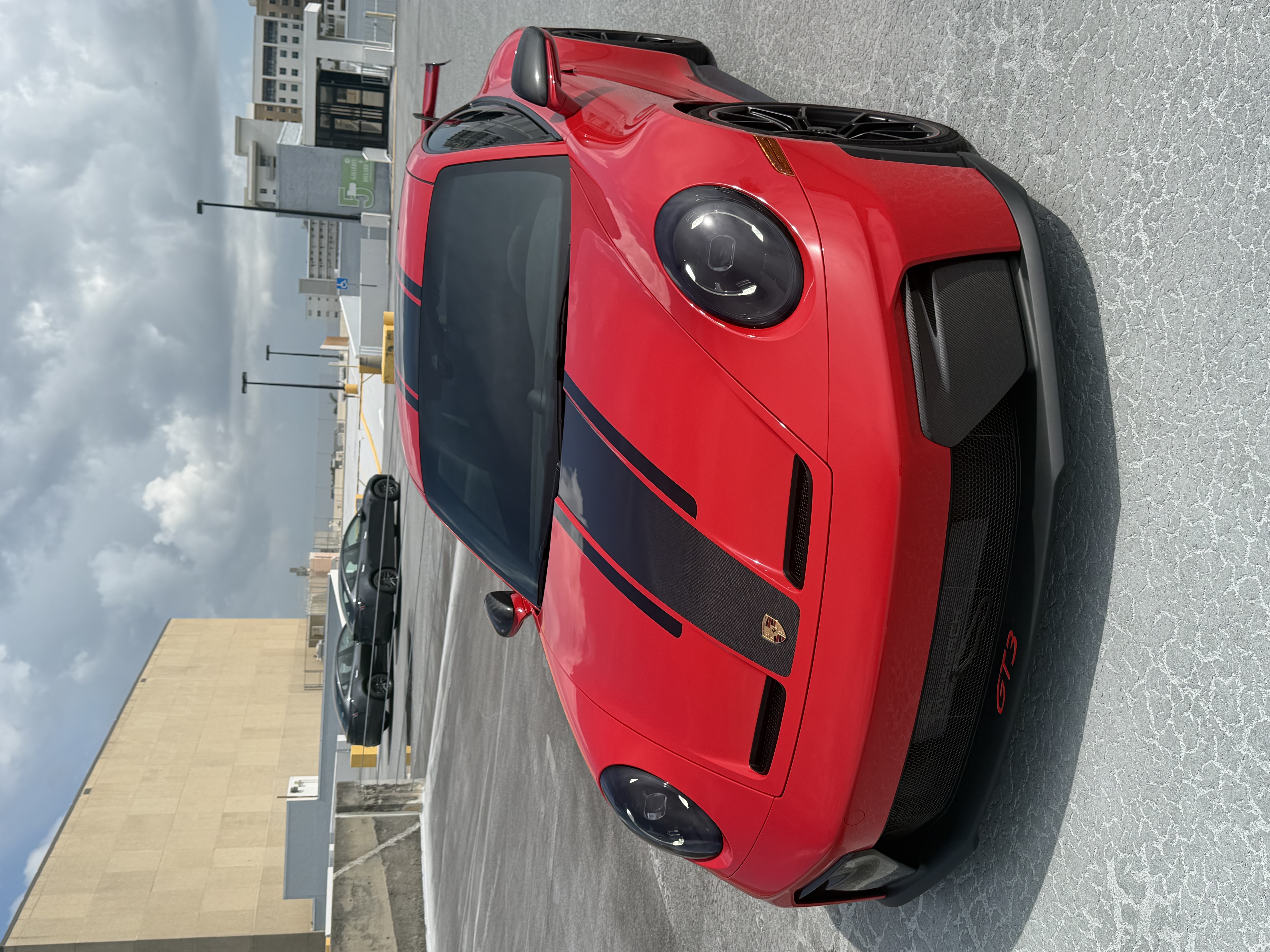 Used 2026 Porsche 911 GT3 RWD image 2