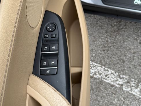 Used 2011 BMW X3 xDrive28i image 11