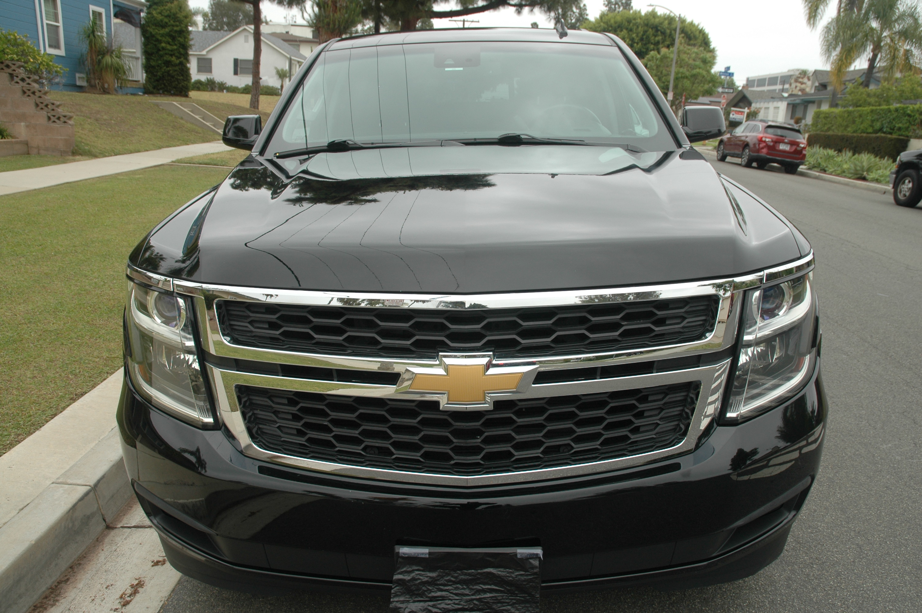 Used 2015 Chevrolet Tahoe LT RWD image 1