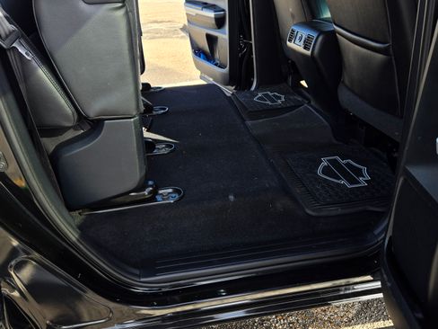 Used 2017 Toyota Tundra Limited w/ Limited Premium Package image 17