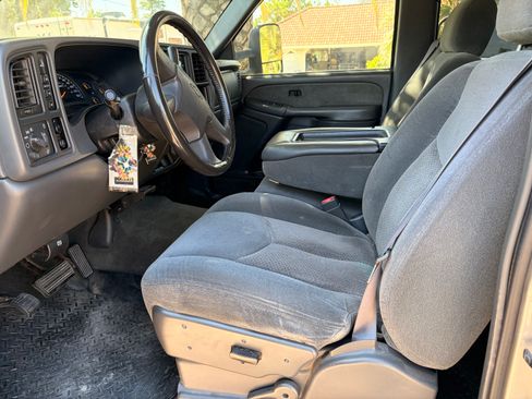 Used 2003 Chevrolet Silverado 2500 LS AWD/4WD image 14