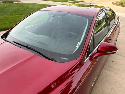 Used 2014 Ford Fusion SE w/ Equipment Group 502A FWD image 11