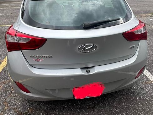 Used 2013 Hyundai Elantra GT FWD image 3
