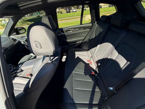 Used 2019 BMW X3 sDrive30i image 6