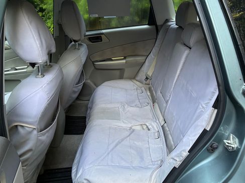 Used 2010 Subaru Forester 2.5X image 7