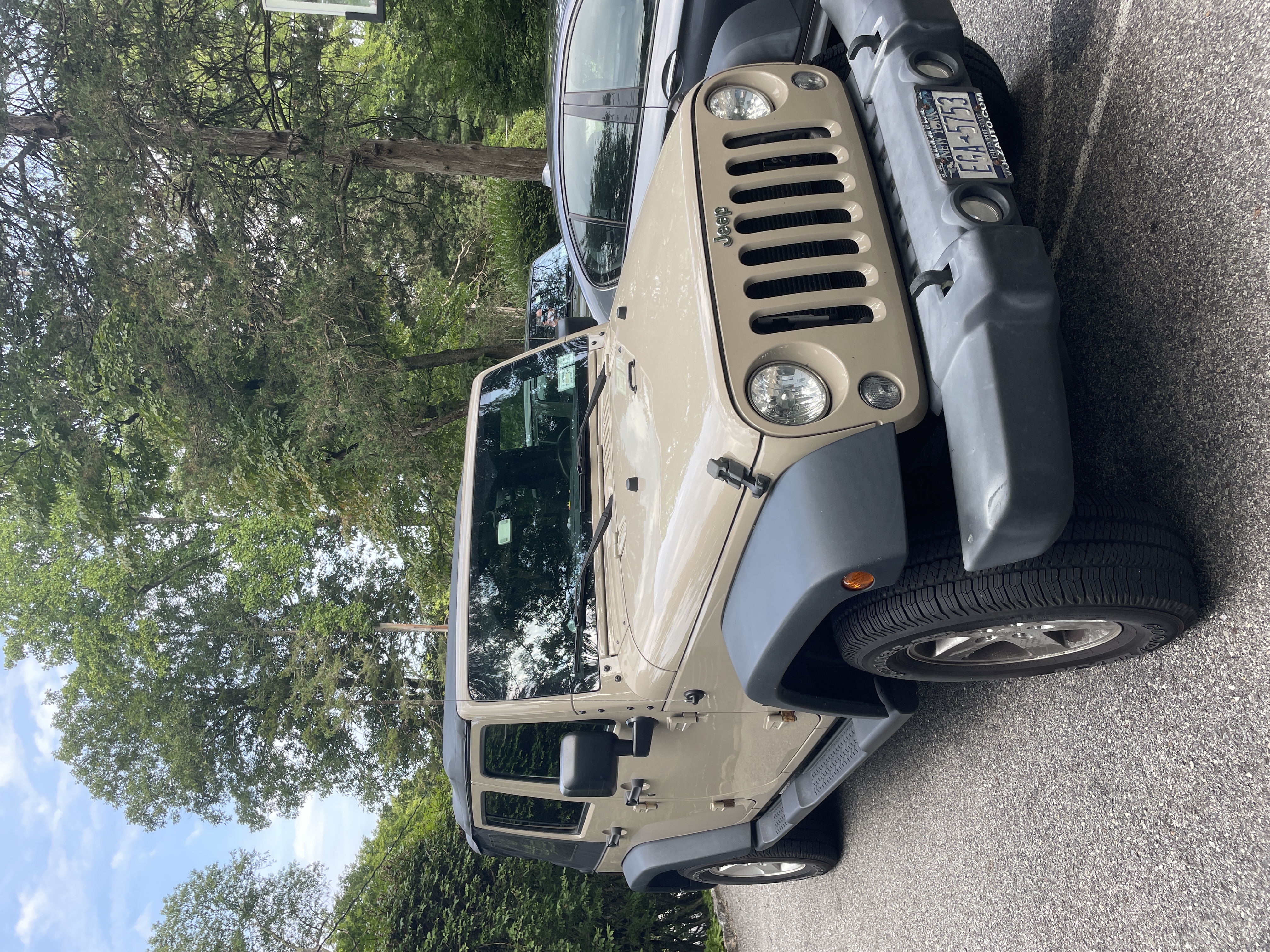 Used 2016 Jeep Wrangler Unlimited Sport w/ Quick Order Package 24S AWD/4WD image 2