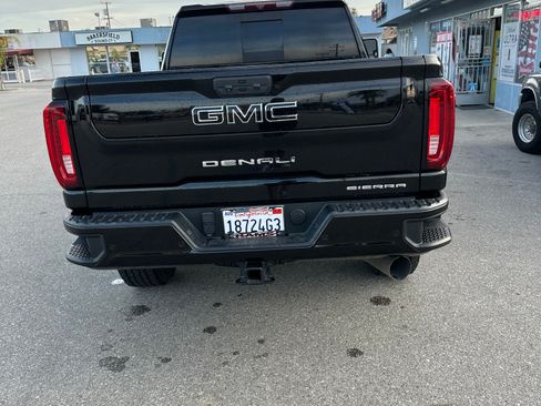 Used 2022 GMC Sierra 2500 Denali image 5