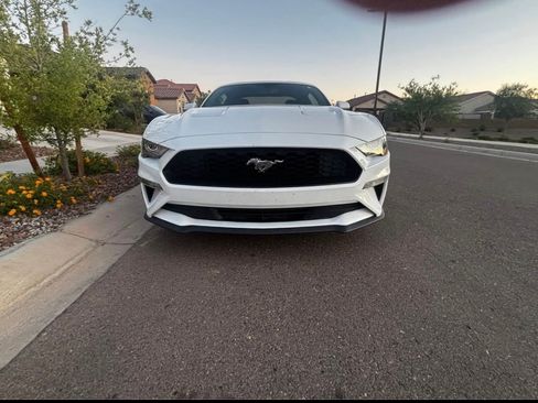 Used 2020 Ford Mustang Coupe w/ Equipment Group 101A RWD image 9
