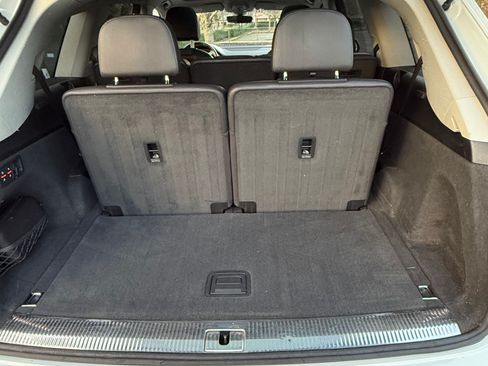 Used 2018 Audi Q7 3.0T Premium Plus image 16