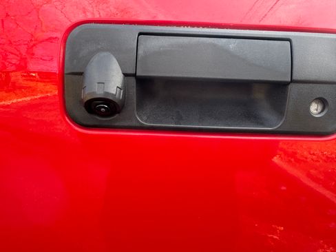 Used 2010 Toyota Tundra 4x4 Double Cab image 6