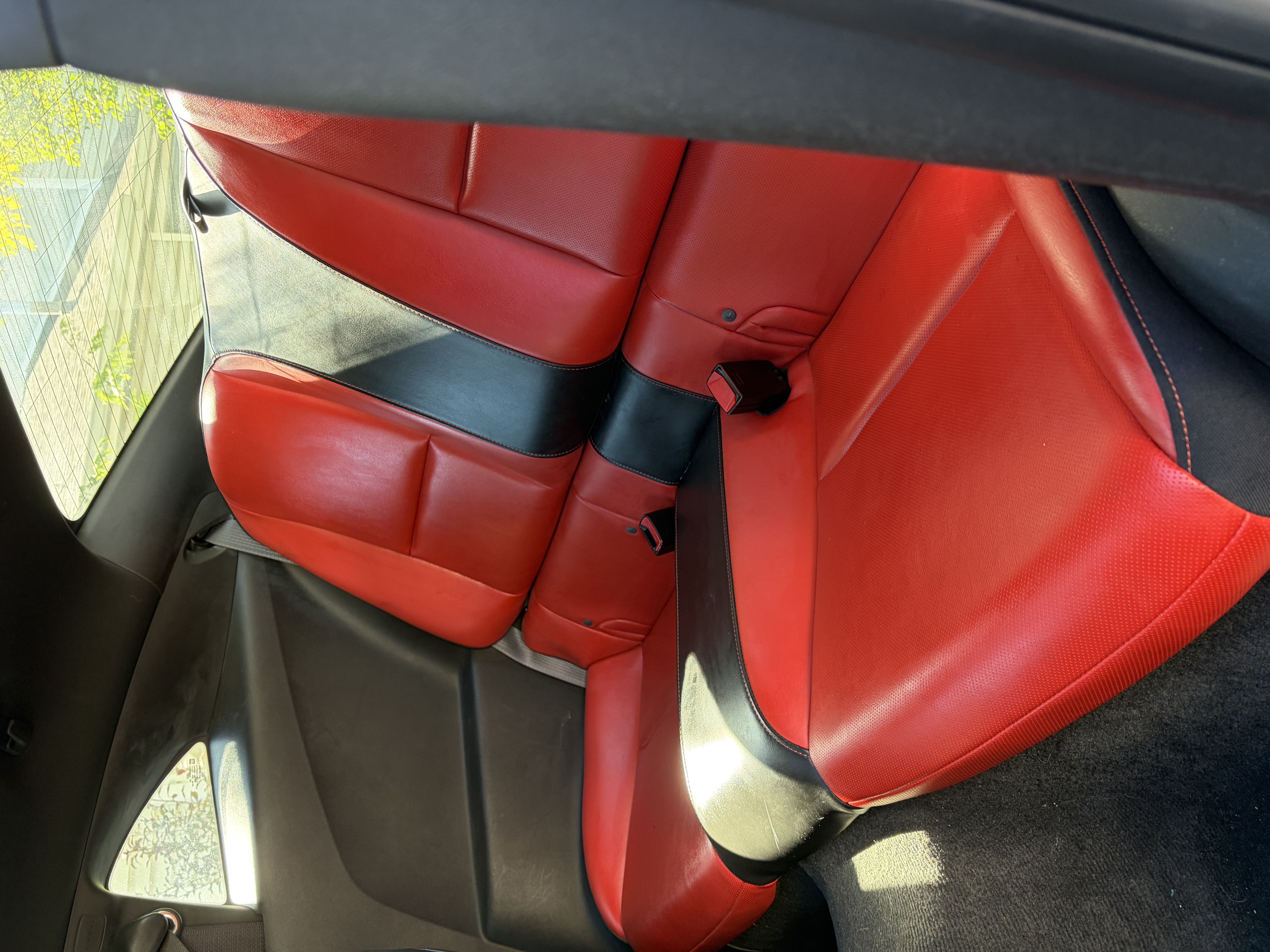 Used 2011 Chevrolet Camaro LT w/ Interior Accent Trim Package RWD image 9