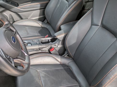 Used 2019 Subaru Crosstrek 2.0i Limited w/ Moonroof Package w/Navigation image 12