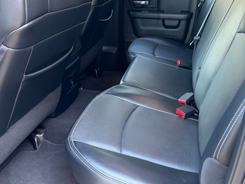 Used 2013 RAM 1500 Laramie image 19