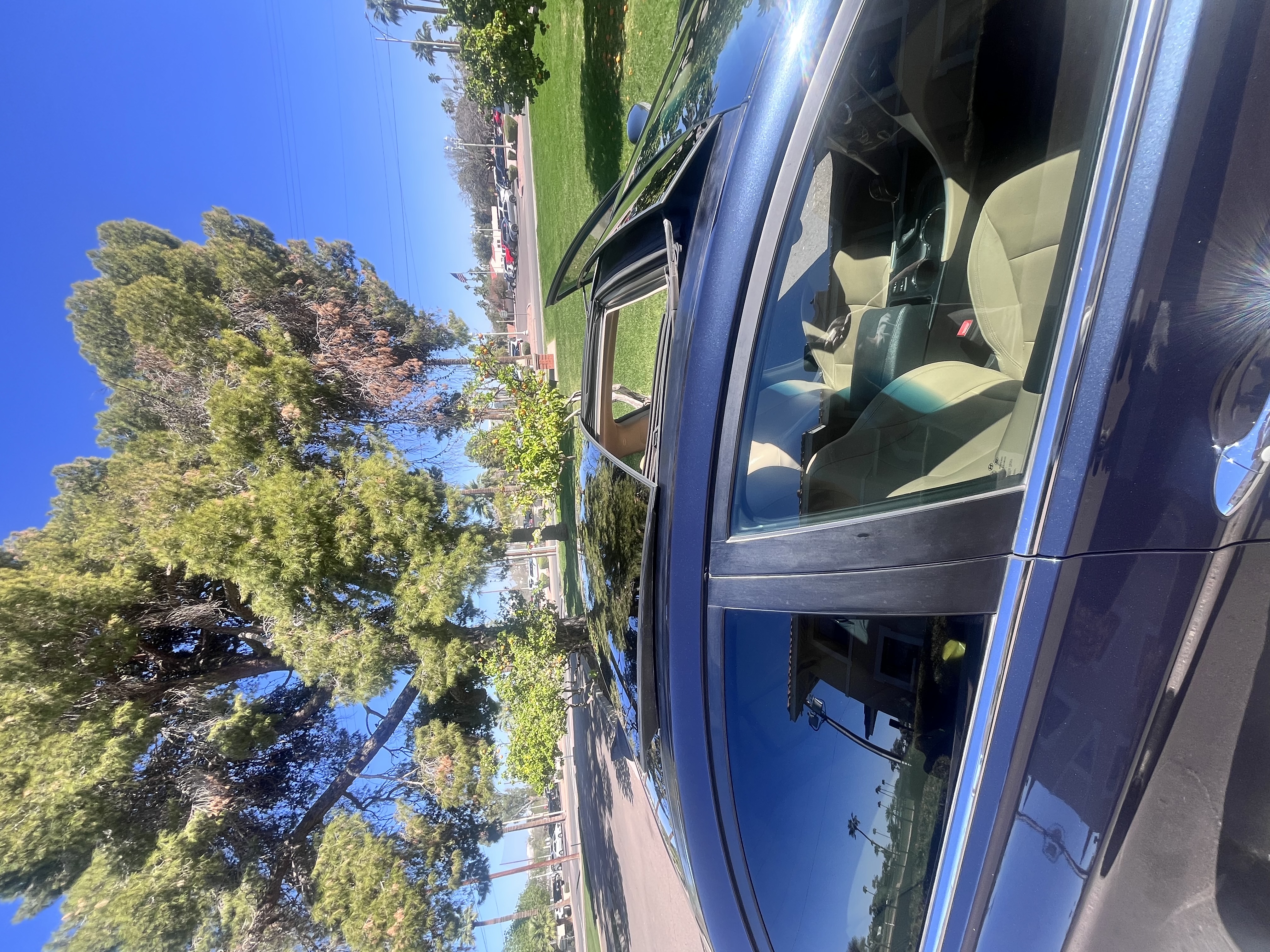 Used 2012 Hyundai Sonata Limited w/ Navigation Pkg FWD image 4