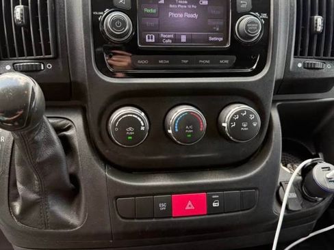 Used 2021 RAM ProMaster 2500 FWD image 11