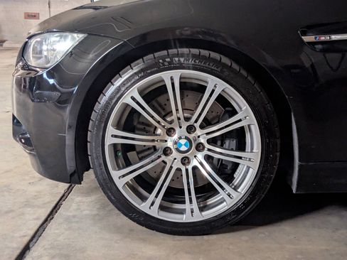 Used 2010 BMW M3 Convertible image 23