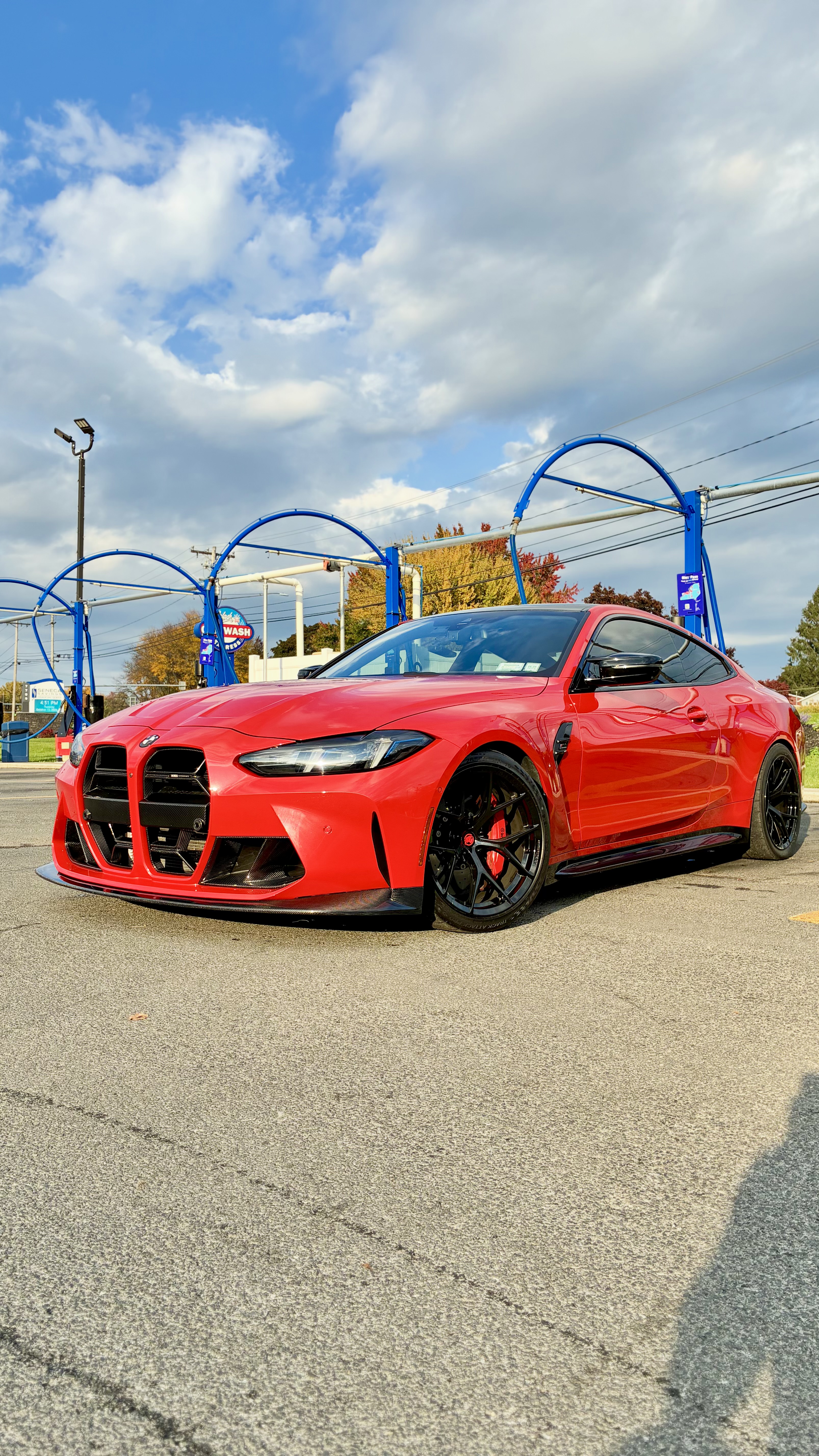 Used 2025 BMW M4 xDrive Competition w/ Carbon Package AWD/4WD image 4