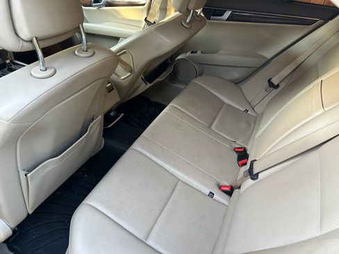 Used 2014 Mercedes-Benz C 350 Sport image 15