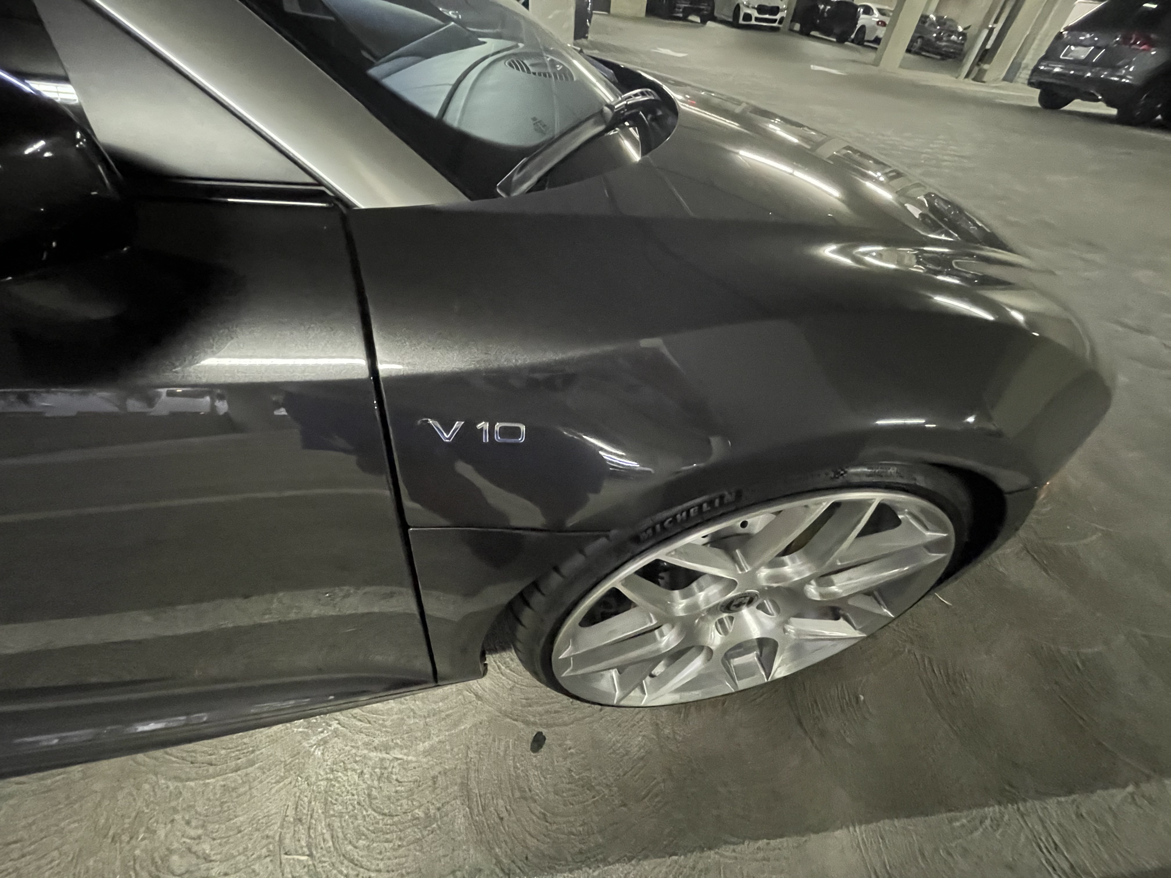 Used 2012 Audi R8 V10 AWD/4WD image 10