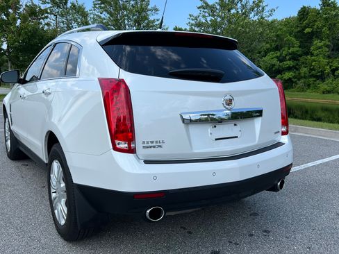 Used 2012 Cadillac SRX Luxury image 6