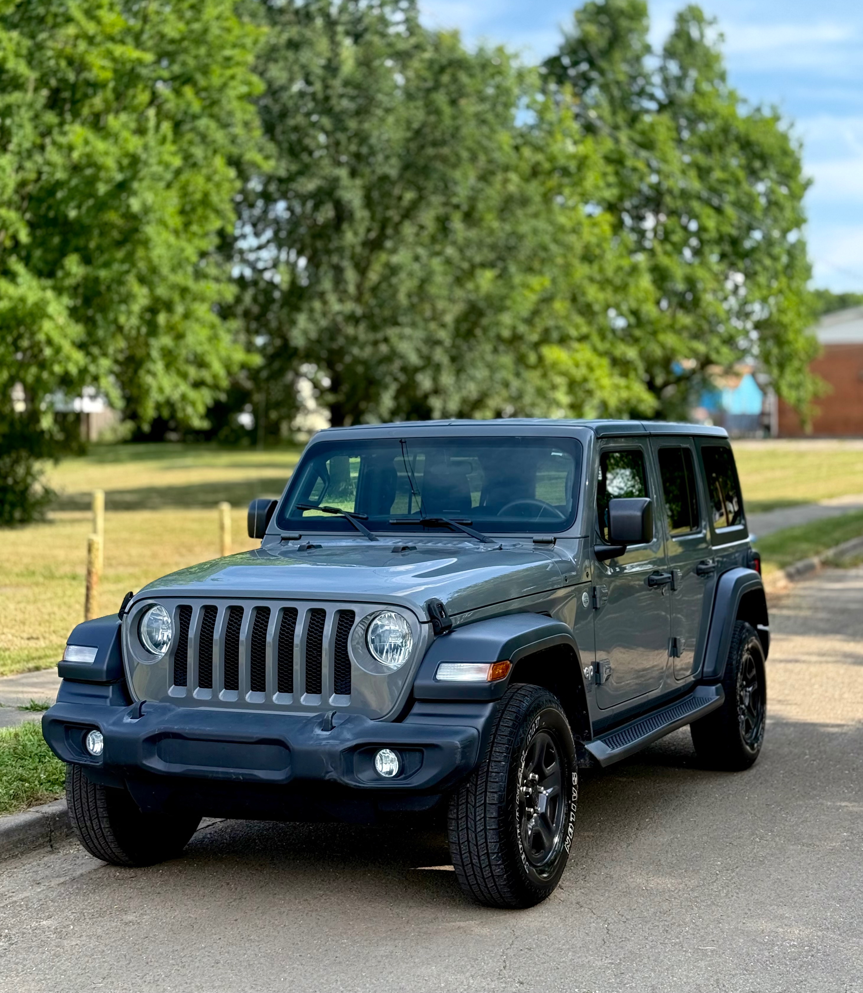 Used 2018 Jeep Wrangler Unlimited Sport AWD/4WD image 1