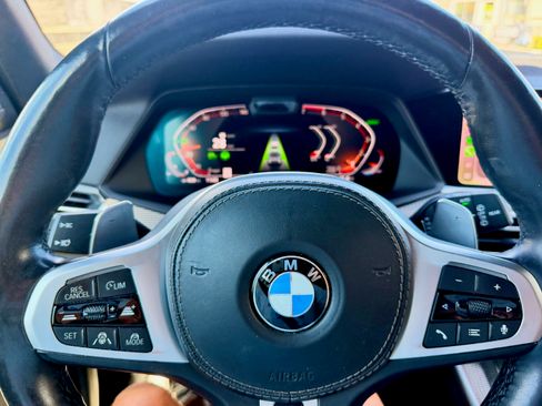Used 2019 BMW X5 xDrive50i w/ M Sport Package AWD/4WD image 13