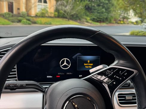 Used 2024 Mercedes-Benz GLS 450 450 4MATIC Sport Utility 4D image 12