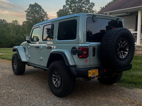 Used 2024 Jeep Wrangler Unlimited Rubicon 392 AWD/4WD image 5